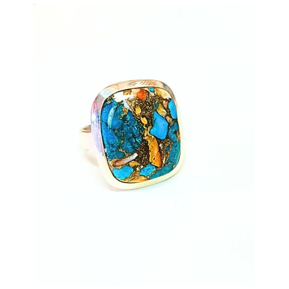 Bague carrée avec rebord Névada Copper Turquoise et Argent 925 sur fond blanc - Protection - Byartmexbijoux
