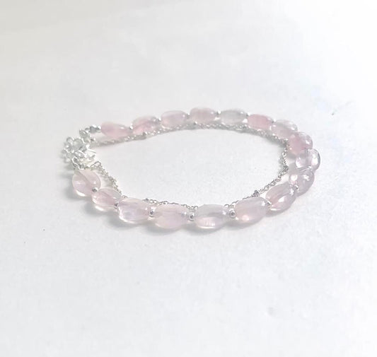 Bracelet artisanal Rosalie en Argent 925 et Quartz Rose I bijoux en pierres naturelles