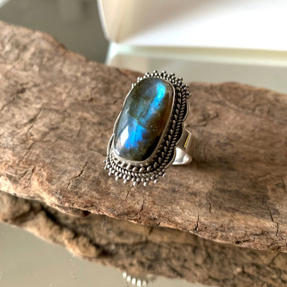 Aurora - Bague en Labradorite Argent 925 - Protection et Élégance Naturelle