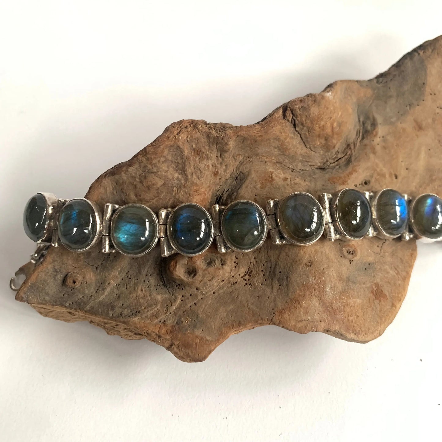 Bracelet en Labradorite et Argent - Bijou de Protection et de Transformation