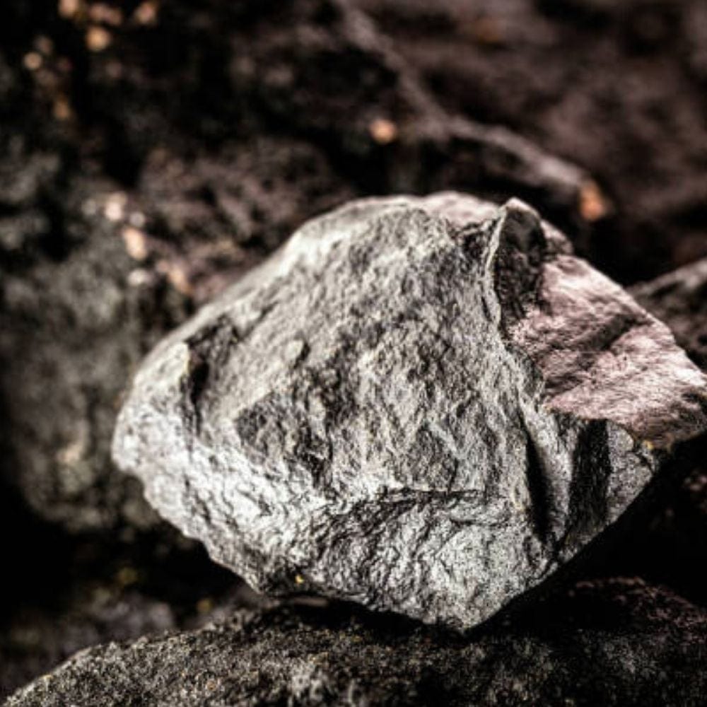 Hématite brute sur une pierre - stabiliyé - ancrage ' byartmexbijoux