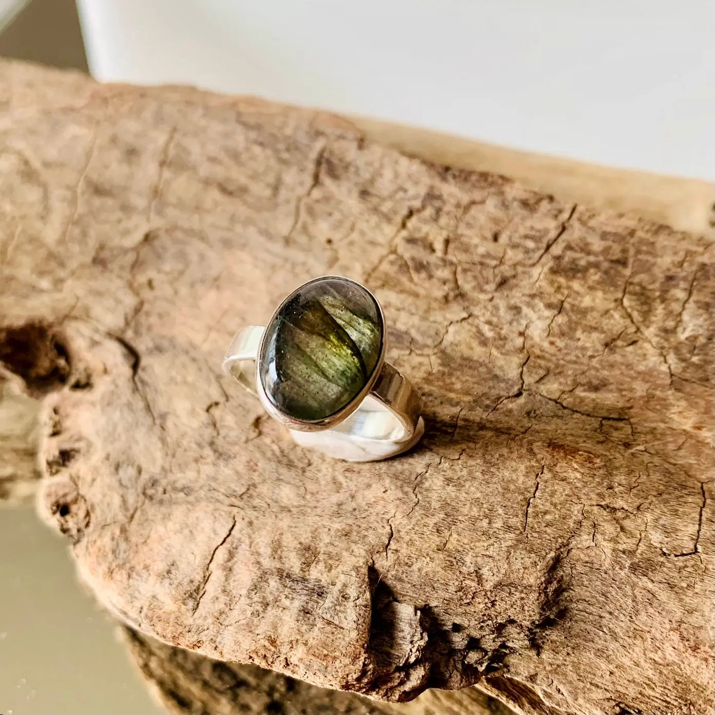 Neptune - Bague en Labradorite Argent 925 - Protection et Élégance Naturelle byartmexbijoux