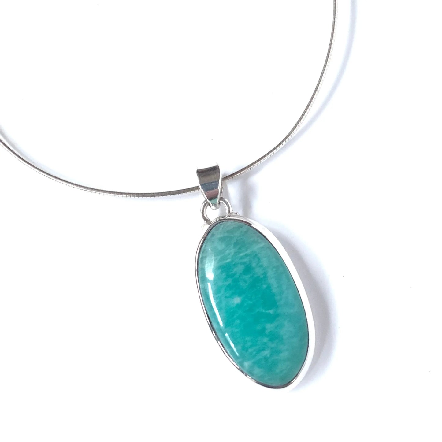 Pendentif en Amazonite et Argent 925 - Élégance Naturelle et Pureté