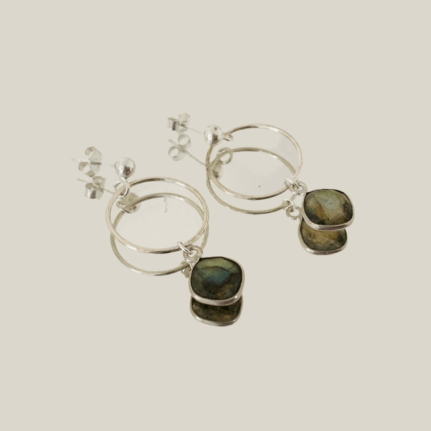Boucles d'oreilles en argent 925 et Labradorite "Intuition"