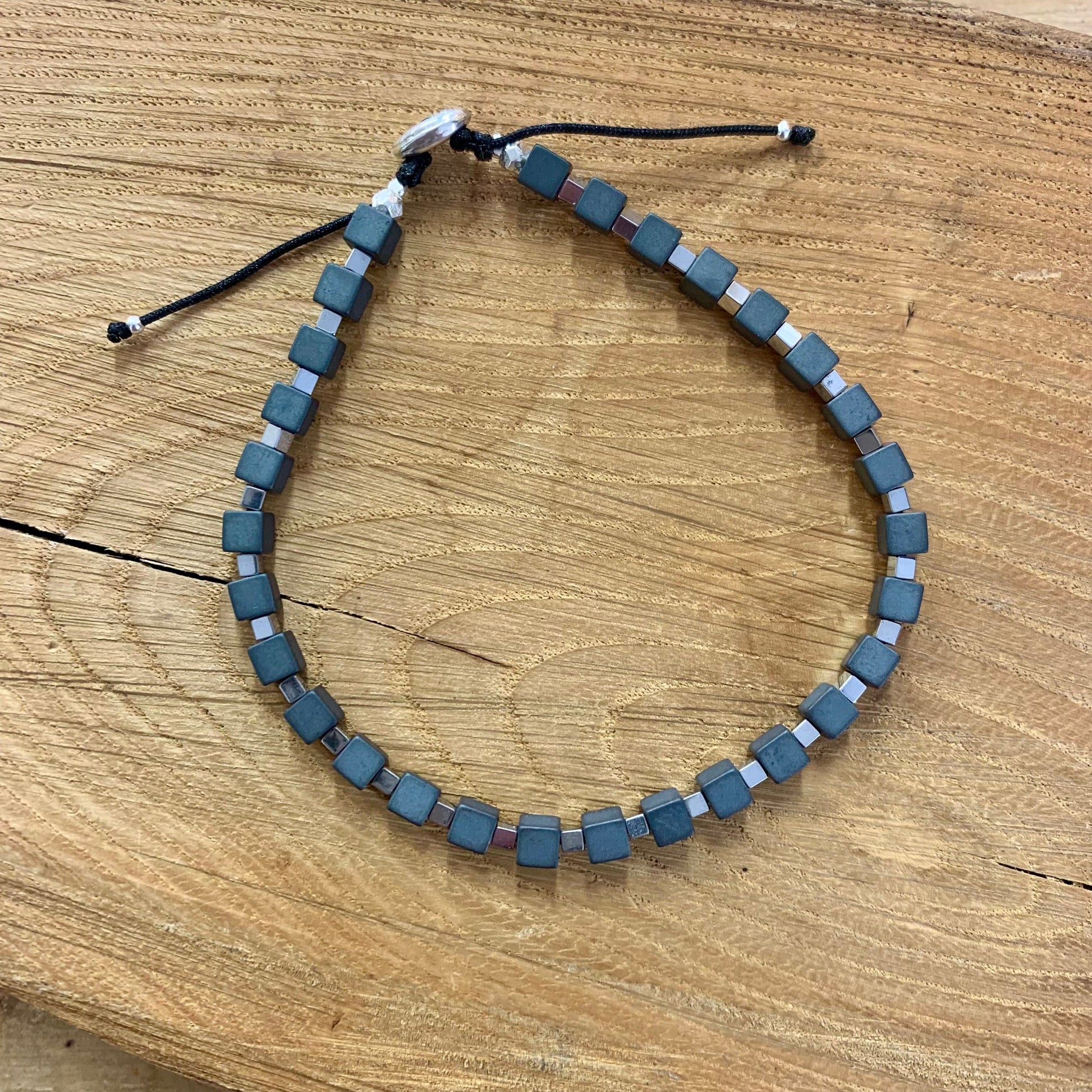 Bracelet en Hématite et Argent - Équilibre et Protection - Byartmexbijoux