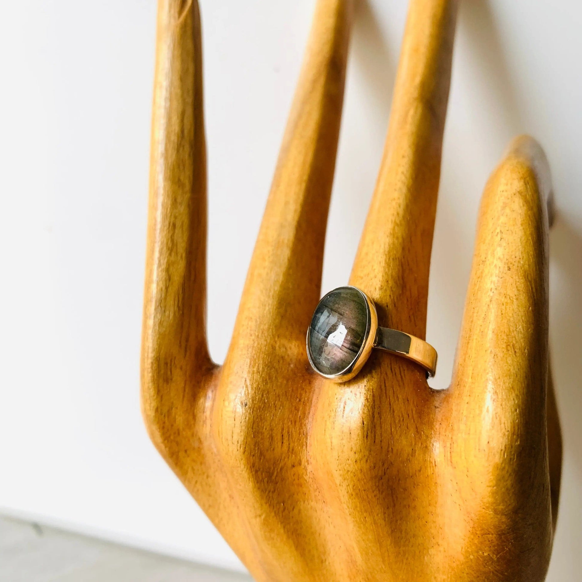 Neptune - Bague en Labradorite Argent 925 - Protection et Élégance 