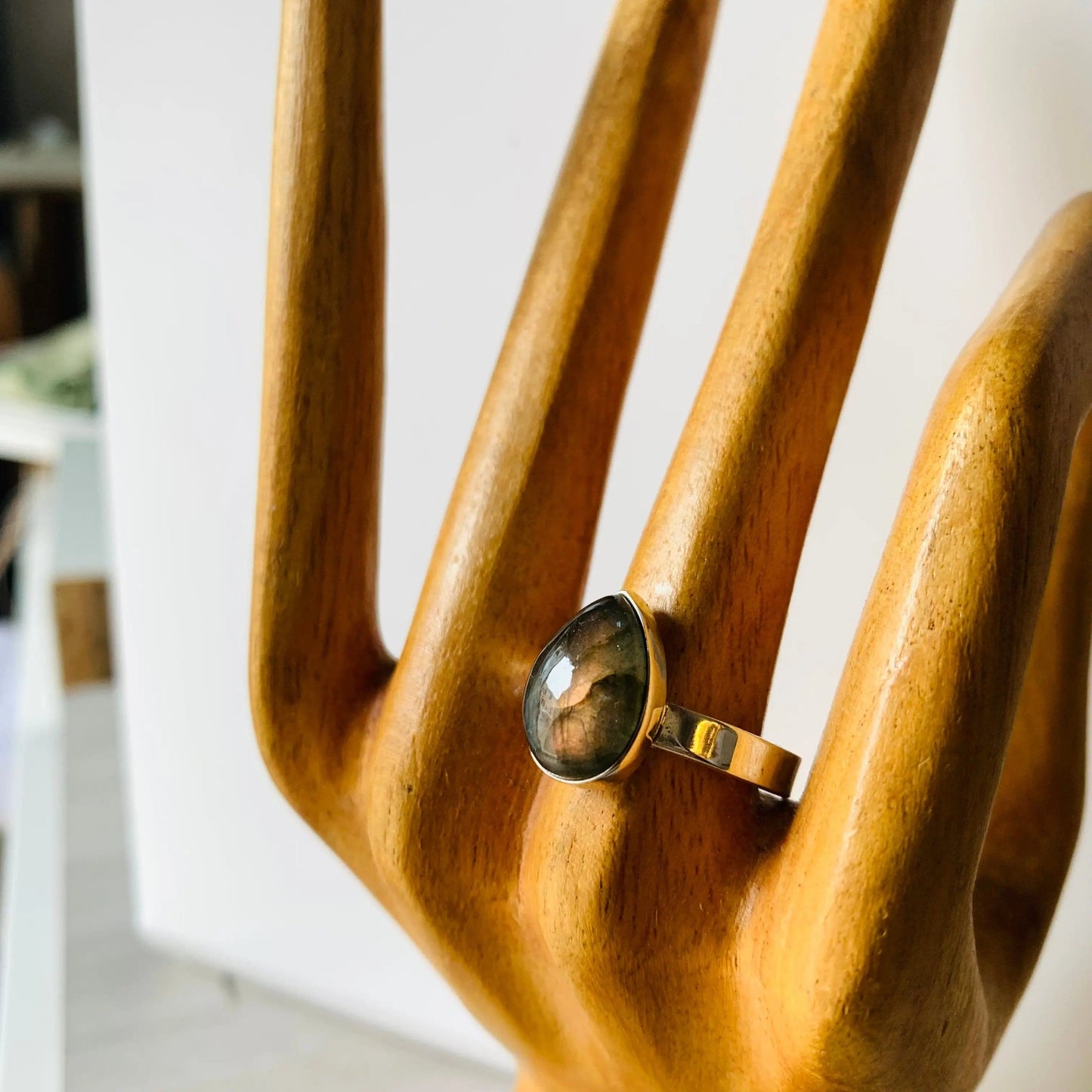 Neptune - Bague en Labradorite Argent 925 - Protection et Élégance 